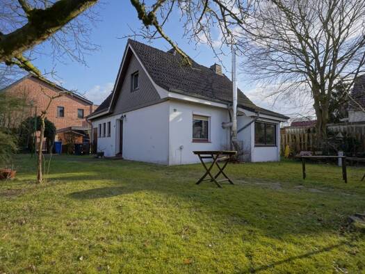 Einfamilienhaus zum Kauf 229.000 € 4,5 Zimmer 115 m² 674 m² Grundstück Langen Geestland 27607