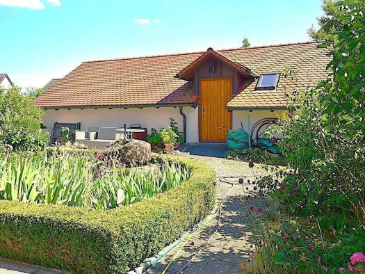 Mehrfamilienhaus zum Kauf 693.500 € 11 Zimmer 259 m² 976 m² Grundstück Neunheim Ellwangen (Jagst) 73479