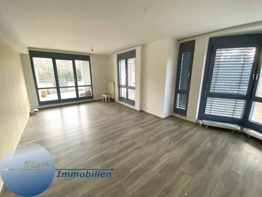 Wohnung zur Miete 510 € 3 Zimmer 83,4 m² 3. Geschoss frei ab sofort Hofer Str. 75 Chrieschwitz Plauen 08529