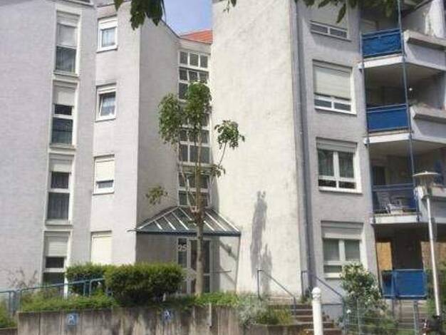 Wohnung zur Miete 300 € 1,5 Zimmer 42,5 m² 3. Geschoss frei ab 13.12.2025 Rheintorstr. 25 Rastatt 76437