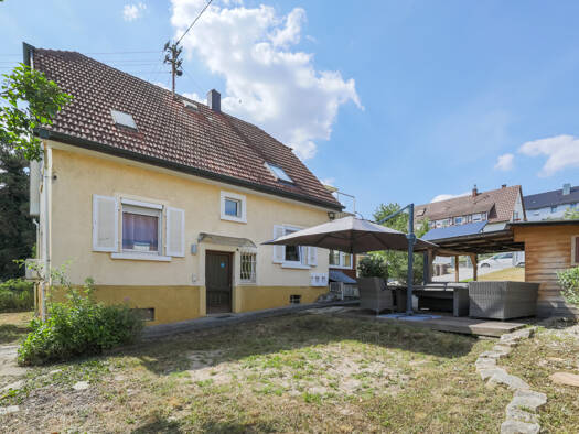 Einfamilienhaus zum Kauf 375.000 € 5,5 Zimmer 121,6 m² 700 m² Grundstück Knittlingen 75438