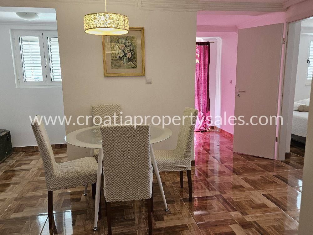 Wohnung zum Kauf 240.000 € 2 Zimmer 74 m²<br/>Wohnfläche Hvar