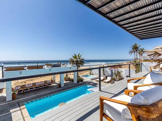 Einfamilienhaus zum Kauf 3.896.622 € 1.411 m² 1.000 m² Grundstück Cerritos Avenue Brody, Mini Súper 23361