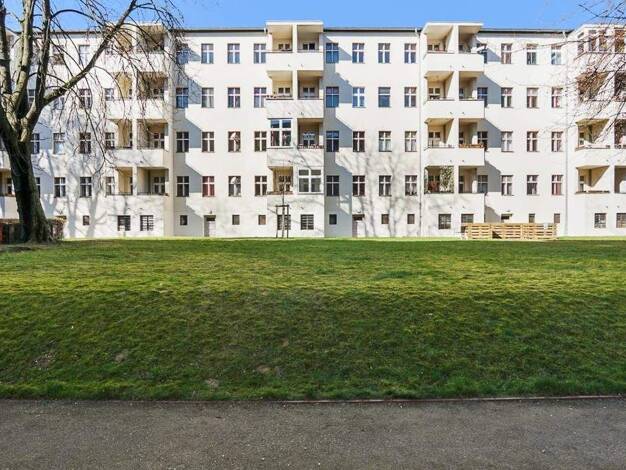 Wohnanlage zum Kauf provisionsfrei als Kapitalanlage geeignet 1.769.000 € 15 Zimmer 469,2 m² Französisch Buchholz Berlin 10439