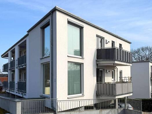 Wohnung zum Kauf 279.000 € 2 Zimmer 76 m² 1. Geschoss Maxhütte Maxhütte-Haidhof 93142