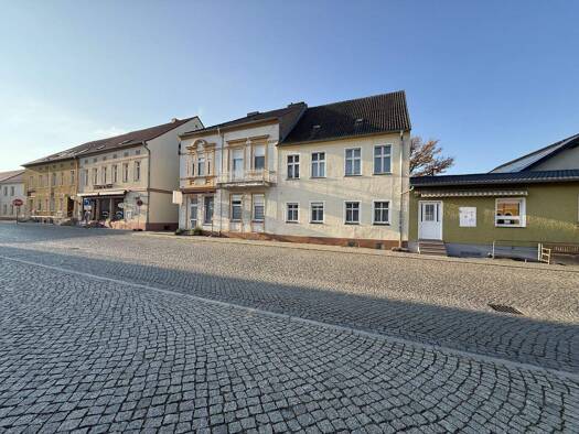 Mehrfamilienhaus zum Kauf 599.000 € 13 Zimmer 376 m² 641 m² Grundstück Golßen 15938