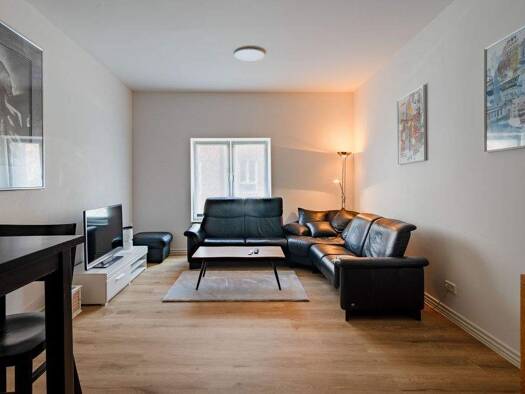 Wohnung zum Kauf 275.000 € 2 Zimmer 68 m² Husum Husum 25813