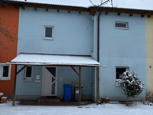 Reihenhaus zur Miete 1.850 € 5 Zimmer 130 m² 250 m² Grundstück frei ab sofort Büchenbach Erlangen 91056