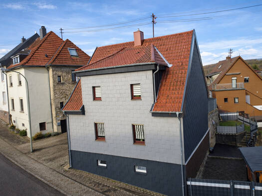 Einfamilienhaus zum Kauf 235.000 € 5 Zimmer 140 m² 324 m² Grundstück Quierschied 66287