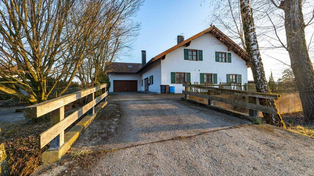 Einfamilienhaus zum Kauf 435.000 € 9 Zimmer 314,5 m² 893 m² Grundstück Gundhöring Feldkirchen 94351