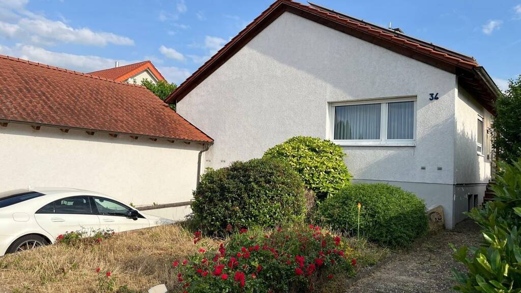 Einfamilienhaus zur Miete 1.300 € 5 Zimmer 150 m² 1.000 m² Grundstück frei ab sofort Weisenheim am Sand 67256