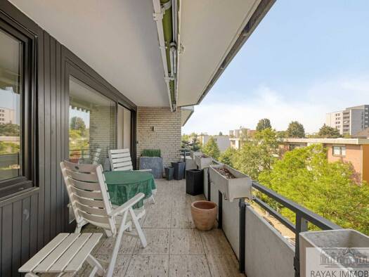 Wohnung zum Kauf 495.000 € 4 Zimmer 105,6 m² 4. Geschoss Urdenbach Stadtbezirk 9 40593