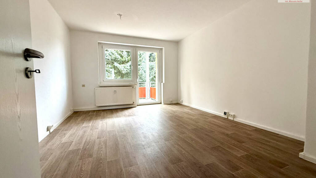 Wohnung zur Miete 411 € 3 Zimmer 60,5 m² 2. Geschoss Hainstr. 18 Thum 09419