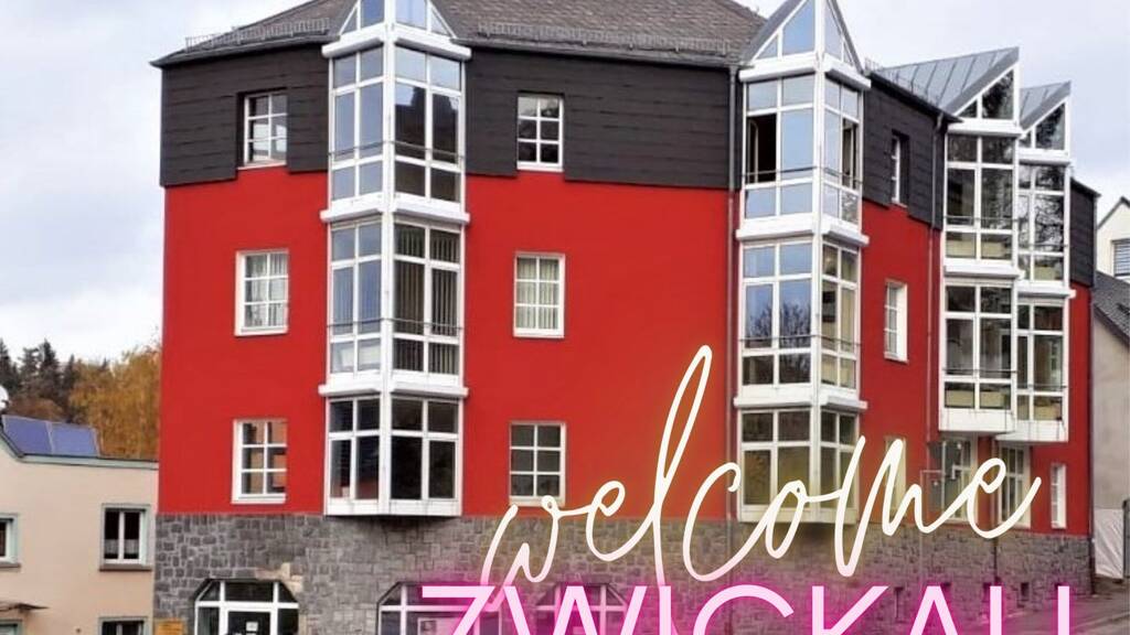 Wohnung zur Miete 575 € 3 Zimmer 86,1 m² 2. Geschoss frei ab sofort Edisonstr. 1 Oberplanitz Zwickau 08064