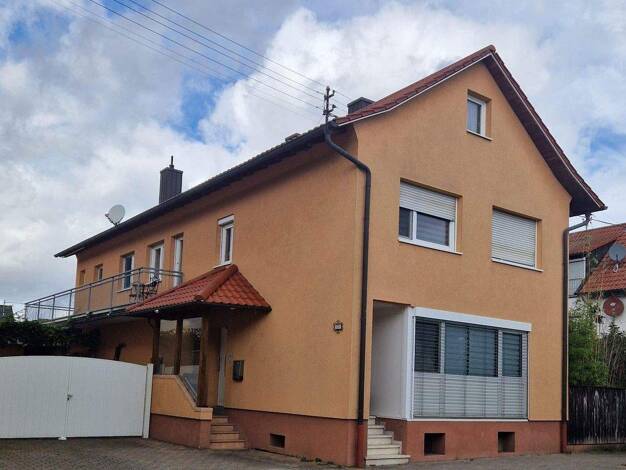 Einfamilienhaus zum Kauf provisionsfrei 535.000 € 8 Zimmer 250 m² 870 m² Grundstück frei ab 01.03.2026 Leimersheim 76774