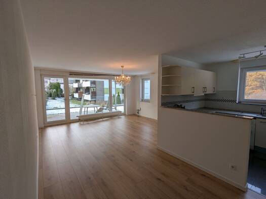 Terrassenwohnung zur Miete 1.200 € 3,5 Zimmer 85 m² Geschoss EG/3 frei ab 01.01.2026 Ost Sindelfingen 71065