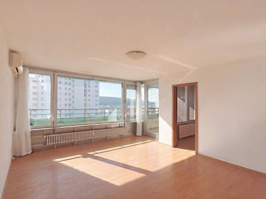Wohnung zum Kauf 165.000 € 2 Zimmer 48 m² 9. Geschoss Eltingen Leonberg 71229