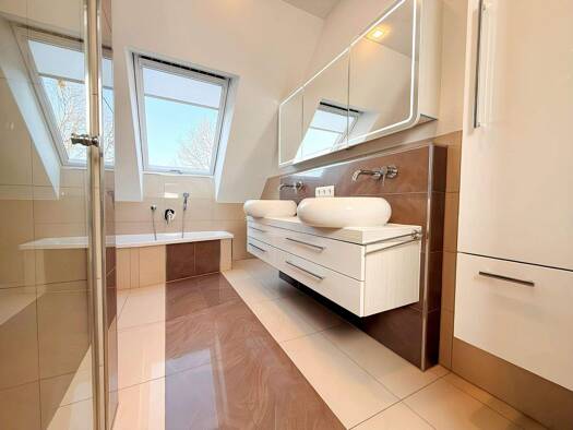 Maisonette zum Kauf 425.000 € 4 Zimmer 122,5 m² 1. Geschoss Hirschaid 96114