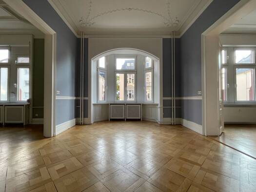 Wohnung zur Miete 3.300 € 5 Zimmer 146 m² Geschoss 2/5 frei ab sofort Hansaallee Westend-Nord Frankfurt am Main 60322