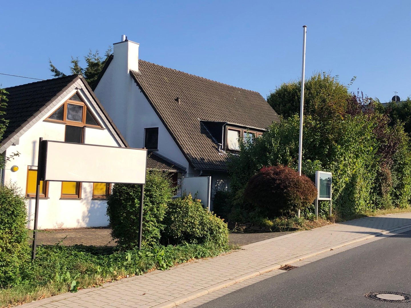 Einfamilienhaus zum Kauf provisionsfrei 749.000 € 9 Zimmer 367 m²<br/>Wohnfläche 1.685 m²<br/>Grundstück Montabaur Montabaur 56410