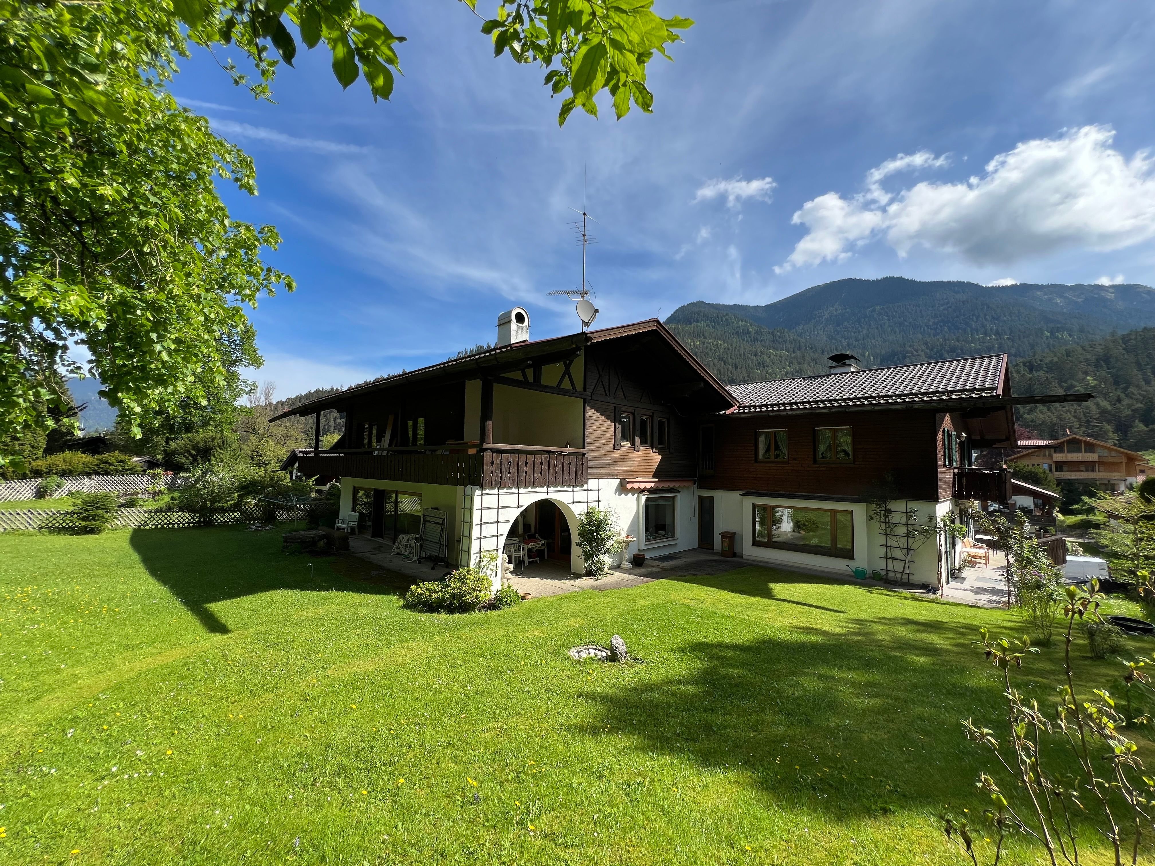 Grundstück zum Kauf 1.800.000 € 1.129 m²<br/>Grundstück Partenkirchen Garmisch-Partenkirchen 82467