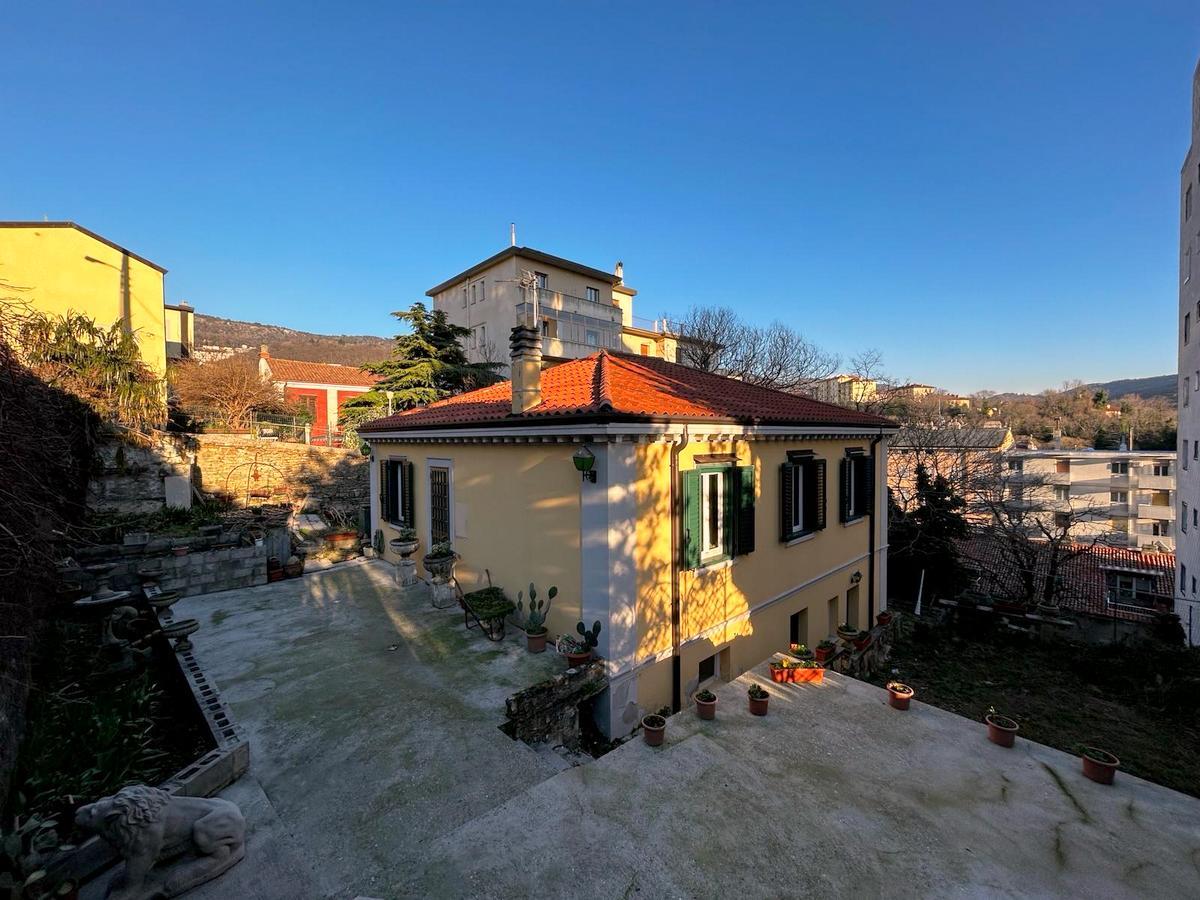 Einfamilienhaus zum Kauf 378.000 € 3 Zimmer 148 m²<br/>Wohnfläche 450 m²<br/>Grundstück Trieste 34127