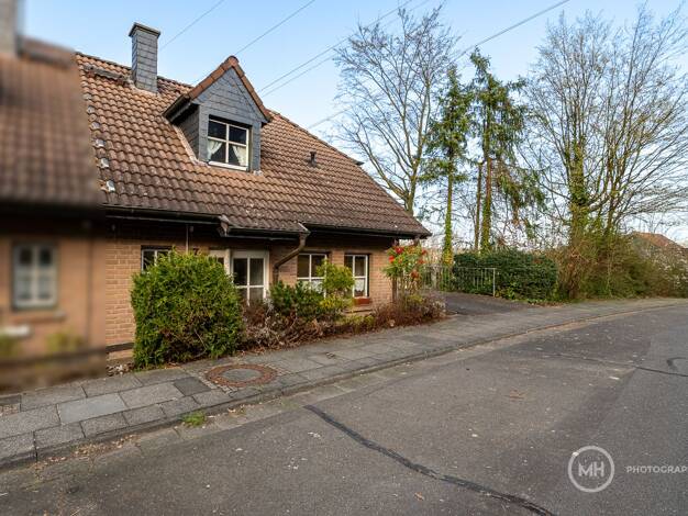 Doppelhaushälfte zum Kauf 399.000 € 4 Zimmer 129,1 m² 281 m² Grundstück Hennef Hennef (Sieg) 53773