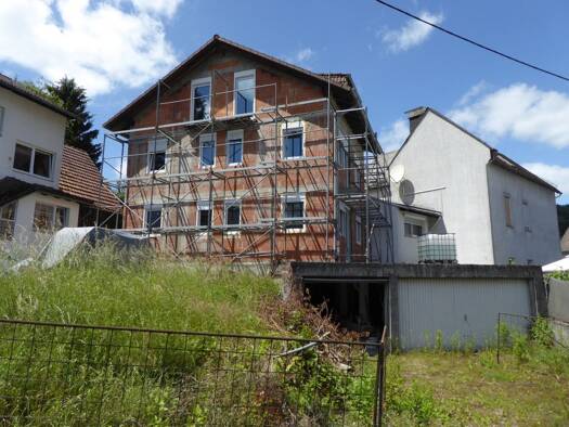 Mehrfamilienhaus zum Kauf 300.000 € 5 Zimmer 130 m² 281 m² Grundstück Dorfweil Schmitten 61389