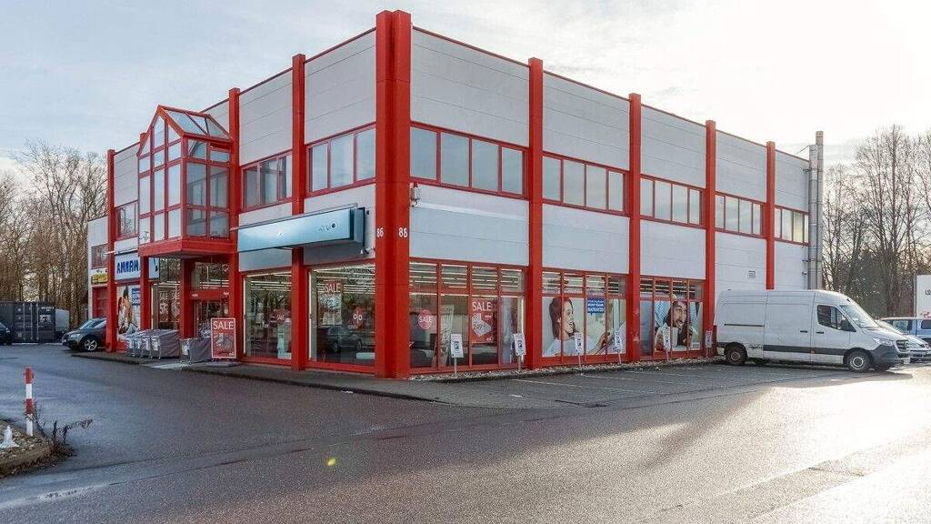 Bürofläche zur Miete 2.700 € 5 Zimmer 270 m² Bürofläche Ingolstadt 85053