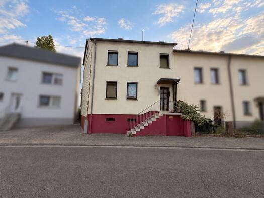 Doppelhaushälfte zum Kauf 145.000 € 6 Zimmer 157 m² 114 m² Grundstück Schaffhausen Wadgassen 66787