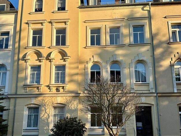 Mehrfamilienhaus zum Kauf provisionsfrei 119.000 € 14 Zimmer 360 m² 480 m² Grundstück Glauchau 08371