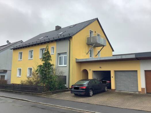 Terrassenwohnung zur Miete 880 € 5 Zimmer 110 m² Geschoss EG/3 frei ab 01.02.2027 Speichersdorf Speichersdorf 95469
