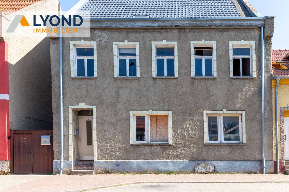 Zentral gelegenes Einfamilienhaus mit viel Potential