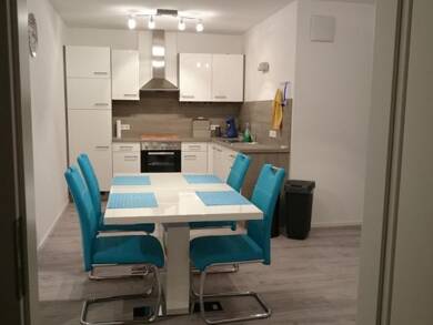 WG-Zimmer zur Miete 800 € 88 m² Geschoss 4/5 frei ab 01.08.2025 Konstanz 78462