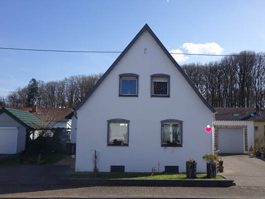 Einfamilienhaus zum Kauf 220.000 € 8 Zimmer 148 m² 750 m² Grundstück Furpach Neunkirchen 66539
