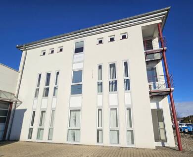 Bürofläche zur Miete 780 € 103 m² Bürofläche Friedrich-List-Str. 9 Welschingen Engen 78234