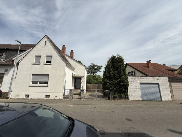Einfamilienhaus zum Kauf provisionsfrei 420.000 € 4 Zimmer 95,9 m² 437 m² Grundstück Jägerstraße 1 Schillerschule 8 Viernheim 68519