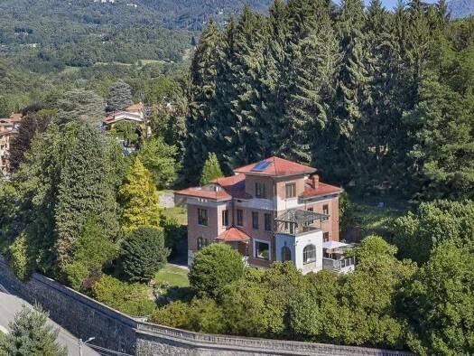 Haus zum Kauf 2.300.000 € 750 m² Riva del sole 58043