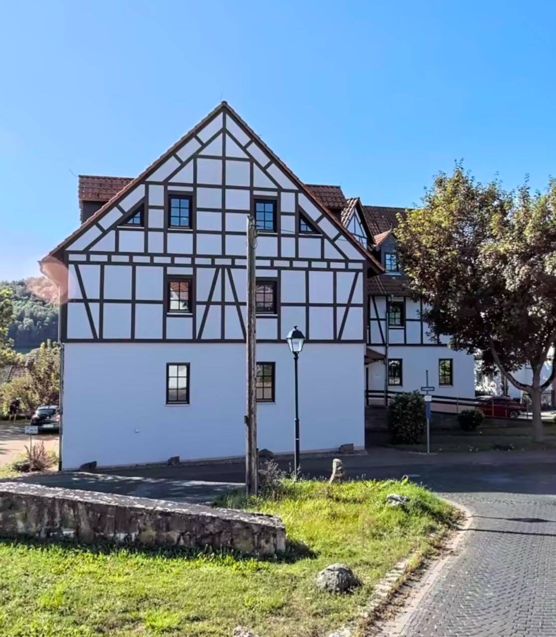 Immobilie in Eisenach - Provisionsfrei!!! 3-Raum-Wohnung mit Stellplatz - ideal für Kapitalanleger - Bild 2