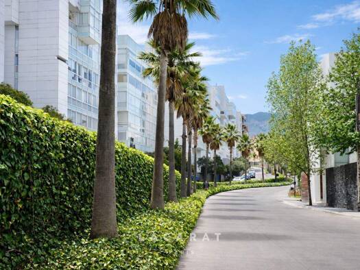 Studio zum Kauf 980.000 € 5 Zimmer 320 m² 3. Geschoss 14150 Mexico