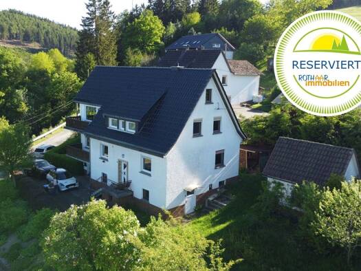 Mehrfamilienhaus zum Kauf 189.000 € 8 Zimmer 150 m² 1.212 m² Grundstück Aue Bad Berleburg 57319