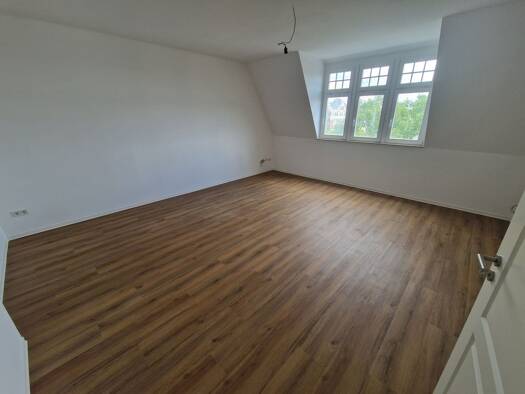 Wohnung zur Miete 1.600 € 10 Zimmer 280 m² 3. Geschoss frei ab sofort Roter Weg 2 Freiberg 09599