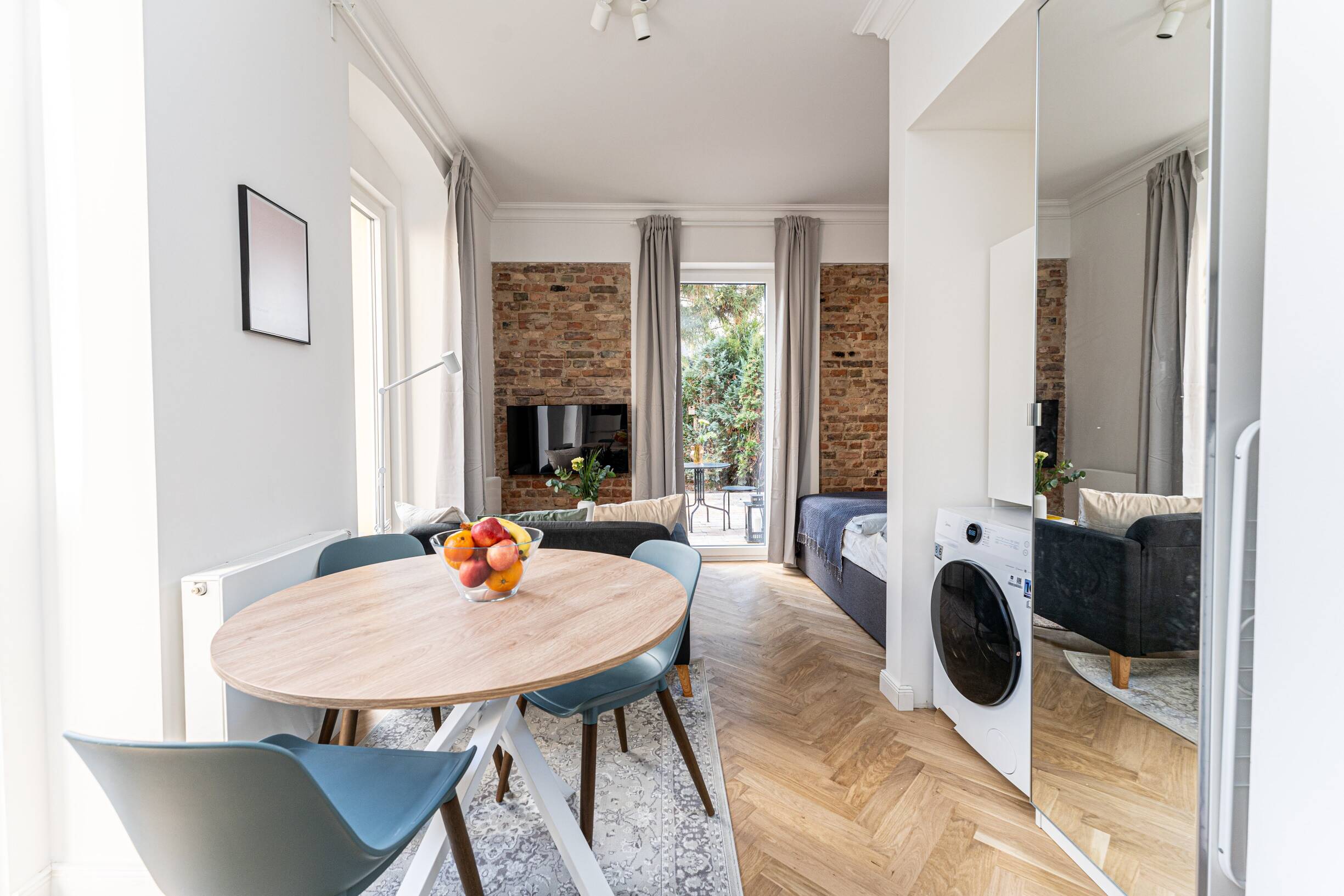 First occupancy: completely renovated studio apartment with garden in a new building in Berlin – Berlin – Bild 1 von 13