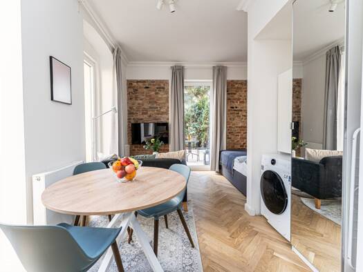 Wohnung zur Miete - Erstbezug Wohnen auf Zeit 1.000 € 1 Zimmer 25 m² frei ab sofort Berlin 10119