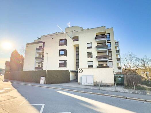 Wohnung zur Miete 600 € 2 Zimmer 68 m² frei ab sofort Coburg 96450