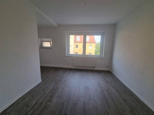 Wohnung zur Miete 434 € 2 Zimmer 49,6 m² 1. Geschoss frei ab 03.08.2025 Benkendorfer Str. 21 Gesundbrunnen Halle (Saale) 06128