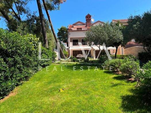 Haus zum Kauf 3.000.000 € 16 Zimmer 420 m² Artatore, Mali Losinj Mali Losinj