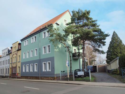 Wohnung zur Miete 250 € 1 Zimmer 34 m² 2. Geschoss frei ab sofort Leipziger Straße 16 Groitzsch Groitzsch 04539