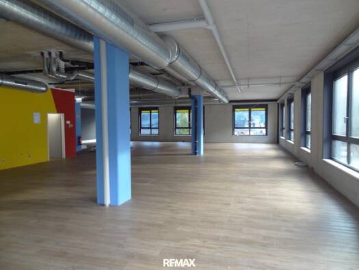 Büro zur Miete 7,75 € Wörgl 6300