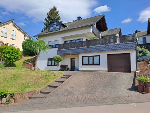 Mehrfamilienhaus zum Kauf provisionsfrei 580.000 € 6,5 Zimmer 229 m² 867 m² Grundstück Waldrach 54320